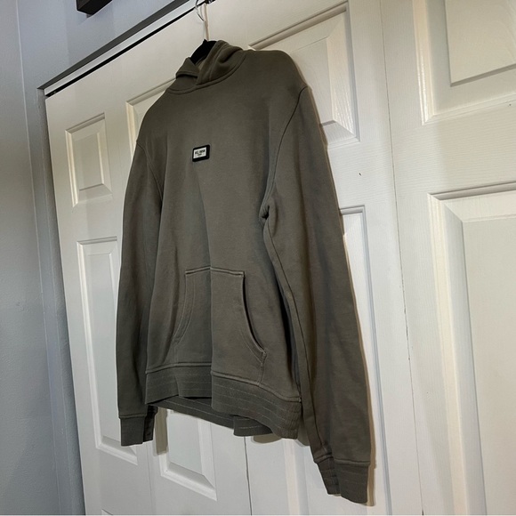 Well Known Studios Pullover Hoodie Sweatshirt Gray Grey Green Size Medium Mens - Picture 1 of 9